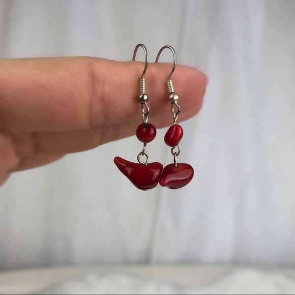 🚫SOLD🚫 NWOT Natural Red Coral Dangle Earrings - Picture 6 of 12